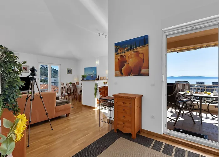 Apartment T&t Makarska